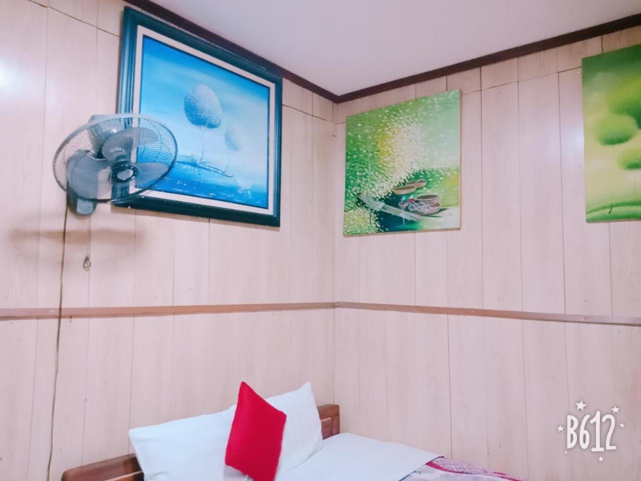 Hanoi Oriental Hotel Exterior photo